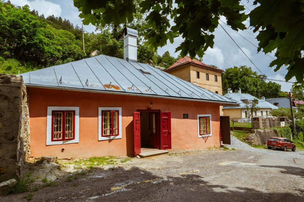 Apartmany Rodny Dom Deza Hoffmanna Banská Štiavnica Buitenkant foto